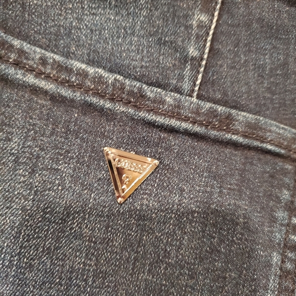 Guess Extra High Jeans - Picture 7 of 9